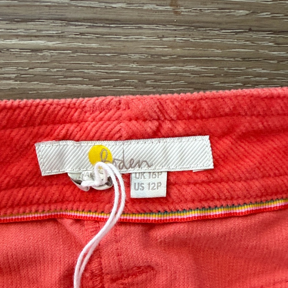 Boden Corduroy Coral Mini Skirt Size: 12 - Picture 2 of 7